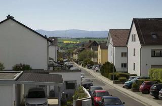 Mehrfamilienhaus kaufen in Höhenweg 25, 61184 Karben, Charmantes Mehrfamilienhaus mit Feldbergblick in naturnaher Lage von Karben