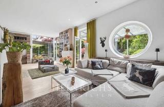Haus kaufen in 85356 Freising, Ankommen und bleiben: Familiendomizil auf 4 Ebenen mit Sauna, Dachterrasse und eigenem Almchalet