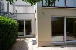 Doppelhaushälfte kaufen in 65205 Erbenheim, Große Doppelhaushälfte in Hofreite Erstbez 2015, 2 Bäder, G-WC, 2 Terrassen, Garage, freigestellt