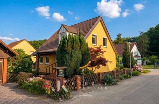 Haus kaufen in 02979 Elsterheide, Ruhiges Wohnen im Lausitzer Seenland: Freistehendes Haus mit Sauna, Garten und Doppelgarage