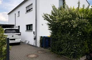 Villa kaufen in Inge-Meysel-Straße 12, 31157 Sarstedt, Moderne Stadtvilla mit 210 m² Wohnfläche, großem Garten, gehobener Ausstattung & 105qm Keller