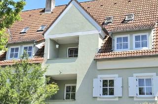 Wohnung kaufen in 93073 Neutraubling, Geräumige Eigentumswohnung mit ausgebautem Dachgeschoss und Tiefgaragenstellplatz in Neutraubling