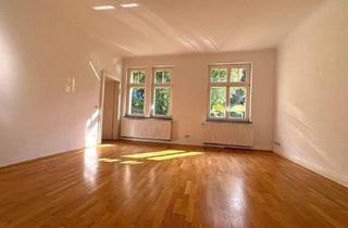 Wohnung kaufen in 99817 Eisenach, Eisenach - Herrschaftliche Eigentumswohnung in bester Lage im Südviertel von Eisenach, Einzug kurzfristig möglich