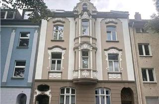 Wohnung kaufen in 40625 Düsseldorf, Düsseldorf - 4 Zimmer Altbau Wohnung *Provisionsfrei*
