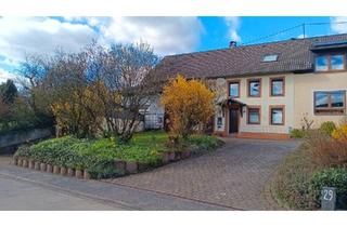 Haus kaufen in 54531 Manderscheid, Manderscheid - Eifeler Wohnhaus mit kleinem Grundstück zum verkaufen
