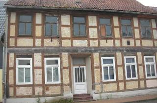 Haus kaufen in 29410 Salzwedel, Salzwedel - Fachwerkhaus + Garten + historischer Speicher - Sanierungsobjekt
