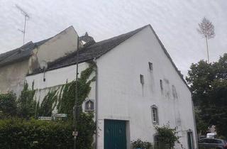 Haus kaufen in 54340 Leiwen, Leiwen - Sanierungsobjekt mit Potenzial, 100 m zur Mosel