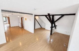 Wohnung kaufen in 86157 Augsburg, Augsburg - 4-Zimmer-Wohnung mit Balkon & Stellplatz in Pfersee