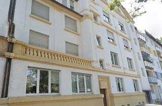 Wohnung kaufen in 67061 Süd, Dachgeschoss mit Perspektive – renovierungsbedürftige 3-Zimmer-Wohnung in Ludwigshafen-Süd