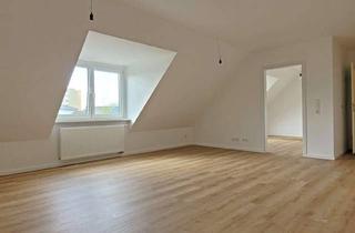 Wohnung kaufen in Hauptstraße 103, 53842 Troisdorf, MANNELLA *Die erste eigene Wohnung* Frisch renovierte Dachgeschosswohnung in zentraler Lage von Spic