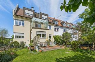 Wohnung kaufen in 90409 Nürnberg, Hell, gepflegt und grün: 3-Zimmer-Wohnung mit großem Balkon, Garage und Gartennutzung