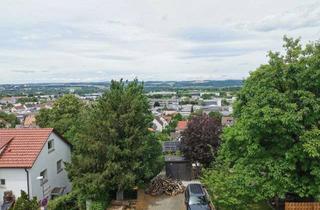 Wohnung mieten in 88250 Weingarten, Gemütliche 2-Zimmer-DG-Wohnung mit Einbauküche & traumhaftem Blick über das Schussental