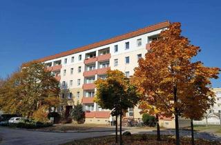 Wohnung mieten in Otto-Nuschke-Straße 10, 19370 Parchim, Familienfreundliche 4-Raum-Wohnung in der Parchimer Weststadt