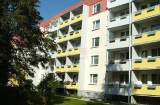 Wohnung mieten in Heinrich-Heine-Str. 4a, 01705 Freital, Altersgerechte 2-RW-Wohnung mit ebenerdiger Dusche
