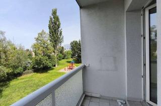 Wohnung mieten in Magdeborner Straße 29, 04552 Borna, DREI ZIMMER mit BALKON