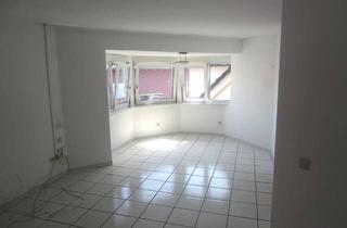 Wohnung mieten in In Der Wolfskaute 24, 61130 Nidderau, Gepflegte 3-4 Zimmer Wohnung mit Balkon in Nidderau