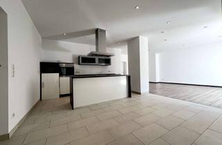 Wohnung mieten in 66386 St. Ingbert, Exklusive 4-Zimmer-Wohnung im EG mit Terrasse & Garten in begehrter Innenstadtlage von St. Ingbert