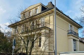 Wohnung mieten in Wartestraße 12, 65191 Bierstadt, Hellle Dachgeschosswohnung in großzügiger Villa