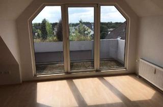 Wohnung mieten in Merscheider Str. 81-85, 42699 Ohligs-Aufderhöhe, Appartement/ 1-Zimmer DG-Wohnung mit Balkon in Solingen-Merscheid