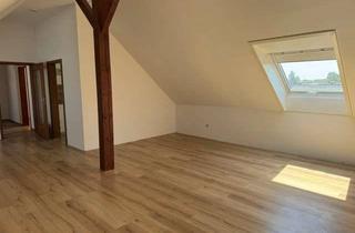 Wohnung mieten in Theresienstraße, 85386 Eching, 2-Zimmer-Dachgeschosswohnung in Eching
