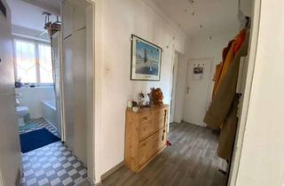 Wohnung mieten in Graf-Zeppelin-Straße 10, 93053 Kasernenviertel, Sonnige Altbauwohnung im Regensburger Osten