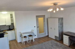 Wohnung mieten in 91058 Bruck, 1-Zimmer-Wohnung: frisch renoviert, elegant möbliert mit Balkon und Stellplatz