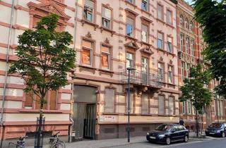 Wohnung mieten in Kaiserstrasse, 63065 Offenbach, Wunderschöne Altbauwohnung mit Flügeltüren, EBK und Balkon