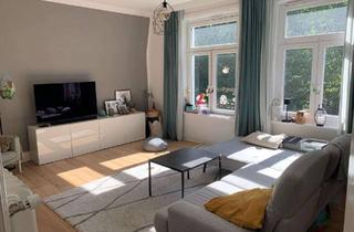 Wohnung mieten in 22143 Rahlstedt, Stadtvilla von 1911: Helle 110-qm-Altbauwohnung mit Garten, Parkplatz und eigenem Treppenhaus