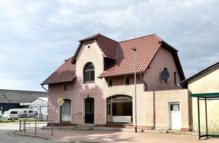 Haus kaufen in 19376 Marnitz, Zentrales Wohnhaus mit Homeoffice-Potenzial und modernisierter Wohneinheit