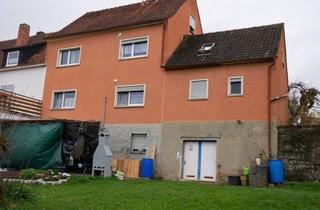 Haus kaufen in 97711 Poppenlauer, Doppeltes Immobilienpotential: Wohnen und Vermieten clever kombiniert
