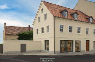 Haus kaufen in 09337 Hohenstein-Ernstthal, Charmantes Dreiparteienhaus mit großem Grundstück und Entwicklungspotenzial
