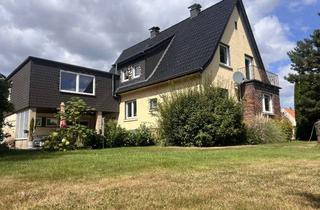 Einfamilienhaus kaufen in 33818 Leopoldshöhe, Grundstück mit einladendem Einfamilienhaus in der begehrten Lage Leopoldshöhe.
