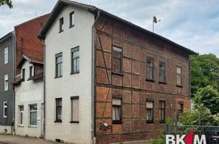 Haus kaufen in 99817 Eisenach, Wohnen mit Raum, Charakter und einer besonderen Struktur
