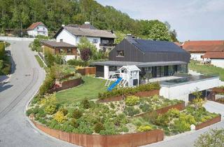 Haus kaufen in 84163 Marklkofen, Wohnjuwel mit Seeblick : Prämiertes Villen-Unikat in Panoramalage!