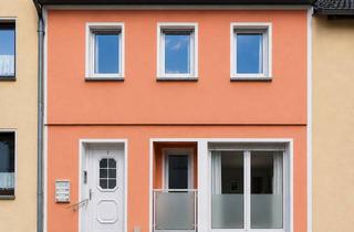 Haus kaufen in 06366 Köthen, Gepflegtes Reihenmittelhaus mit Dachterrasse in zentraler Lage von Köthen