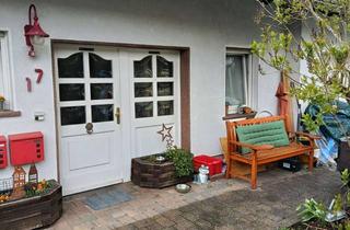 Mehrfamilienhaus kaufen in Im Tal 17, 54570 Pelm, Viel Platz in Pelm: Großzügiges Mehrfamilienhaus mit zehn Zimmern