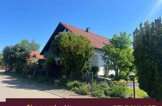 Haus kaufen in Fichtenstraße, 72813 St. Johann, WOHNEN MIT WOW-EFFEKT – UMFASSEND MODERNISIERTES FAMILIENHAUS MIT VIEL PLATZ, TRAUMGARTEN & BESONDER
