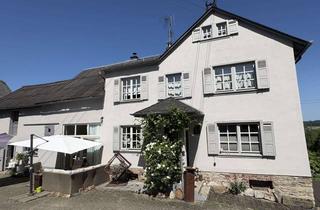 Bauernhaus kaufen in 55629 Schwarzerden, Raus aufs Land! Charmantes und wunderschönes Bauernhaus mit Nebengebäuden
