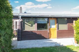 Haus kaufen in Nachtfalterweg 244, 38524 Sassenburg, Blockhaus mit Komfort und Charme am Bernsteinsee | 55 m² | Carport | Garten