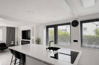 Doppelhaushälfte kaufen in 89284 Pfaffenhofen, Modernisierte Doppelhaushälfte mit Designküche, Garten und Solarpaket