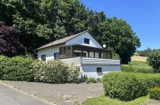Einfamilienhaus kaufen in 32609 Hüllhorst, Am Waldrand und Südhang des Wiehengebirges befindet sich dieses Einfamilienhaus...
