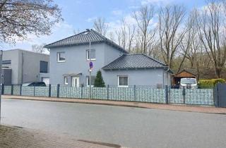 Haus kaufen in 30952 Ronnenberg, Freistehendes Haus mit komfortabler Einliegerwohnung in Ronnenberg / Empelde