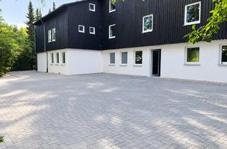 Anlageobjekt in 84032 Altdorf, 8000,00 € NETTOMIETEINNAHME. Gut vermietete Anlage mit Wachstumspotential