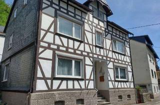 Anlageobjekt in 55487 Dill, Altes aber ehrliches Haus mit riesiger Scheune, Ideal für Ferienwohnung und Handwerker mit großem...