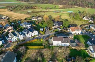 Grundstück zu kaufen in 53343 Wachtberg, Erschlossenes Baugrundstück in westlicher Ausrichtung für eine Doppelhaushälfte in naturnaher Lage