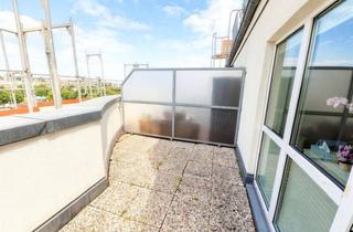 Penthouse kaufen in Sörensenstraße 44, 24143 Gaarden-Ost, Penthouse-Feeling über den Dächern Kiels – Maisonette-Wohnung mit 28 m² Dachterrasse