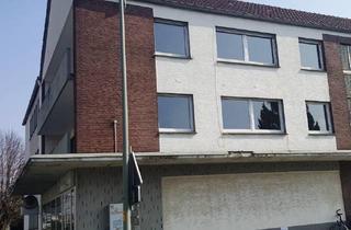 Wohnung kaufen in 59590 Geseke, Bezugsfreie, renovierte 4-Zimmerwohnung mit Balkon und Stellplatz in zentraler Lage von Geseke