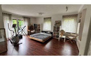 Wohnung mieten in Grimmstraße, 90491 Erlenstegen, Große Wohnung in Erlenstegen: 4-Zimmer-Wohnung mit Dachterrasse