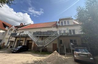 Wohnung mieten in Hauptstraße 8b, 06179 Teutschenthal, 3 Zimmer Wohnung mit Balkon