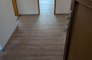 Wohnung mieten in Bahnhofstraße 41, 58332 Schwelm, Geräumige 4-Zimmer Wohnung in Schwelm